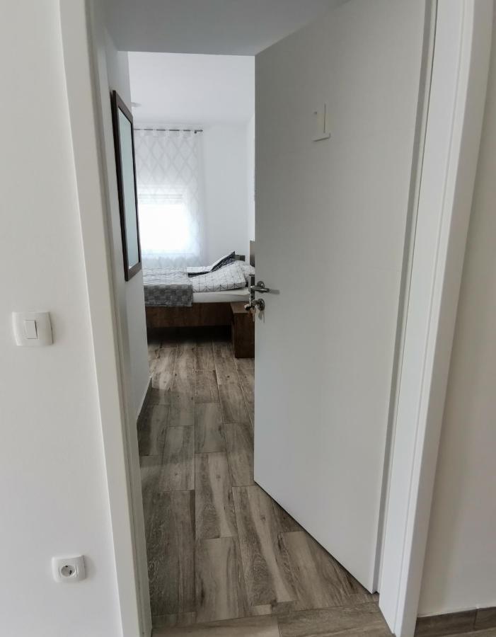 Hostel Postaja Ruse Ngoại thất bức ảnh